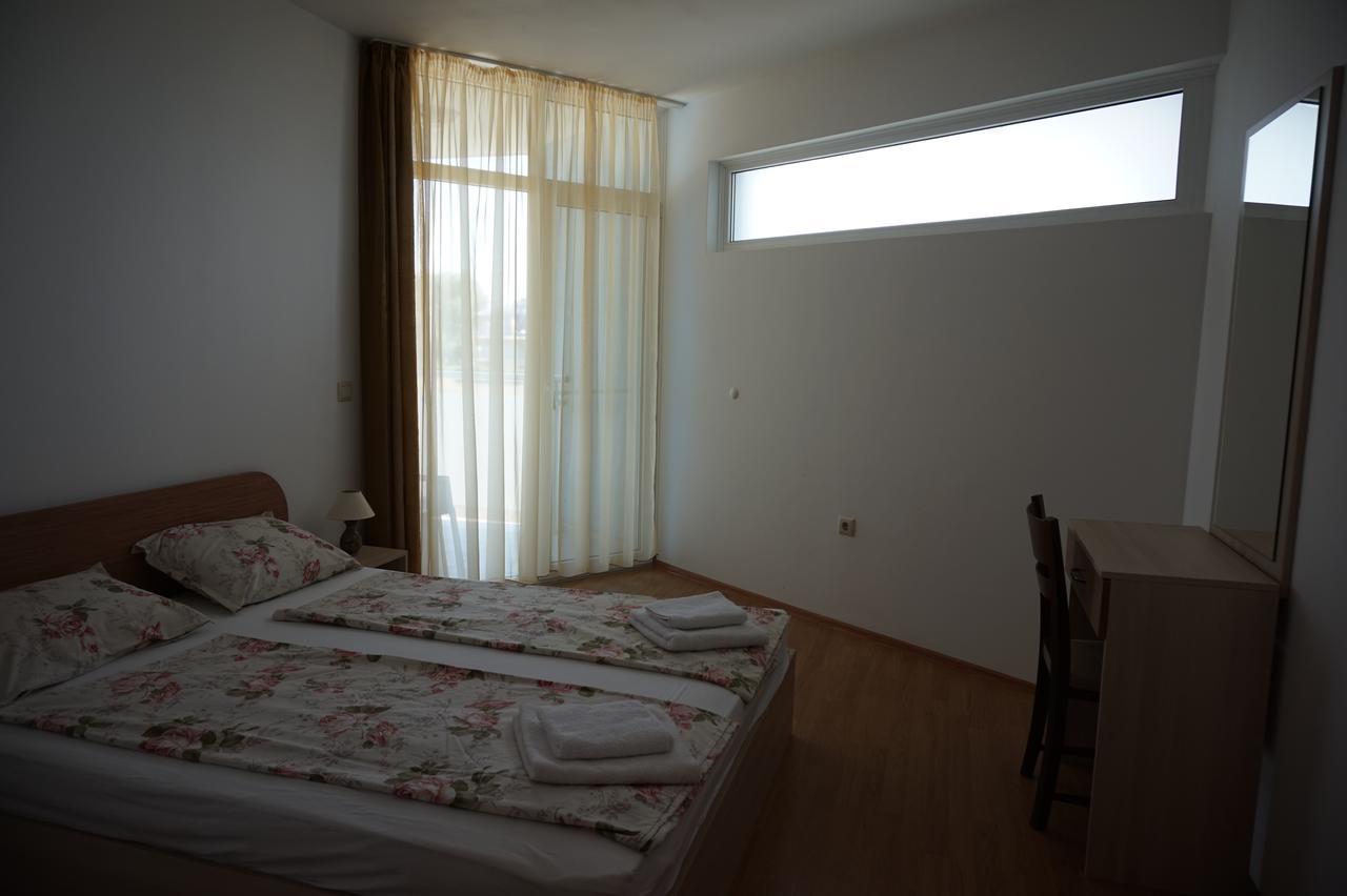 Apartments In Black Sea Star Complex Sosopol Exterior foto