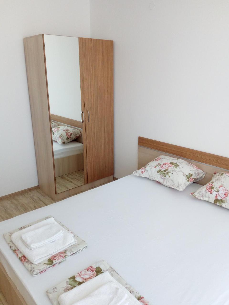 Apartments In Black Sea Star Complex Sosopol Exterior foto